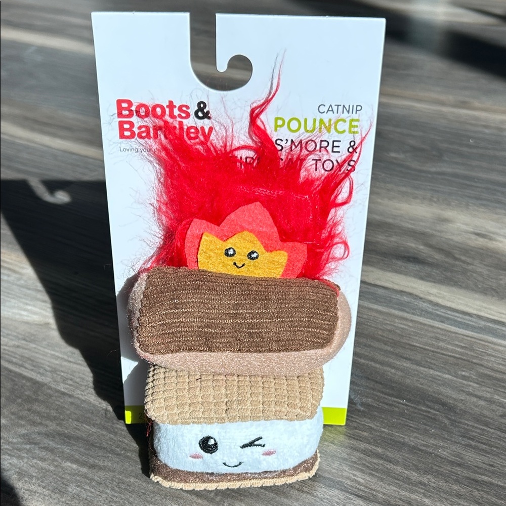 NWT Boots & Barkley Catnip S'mores Toys